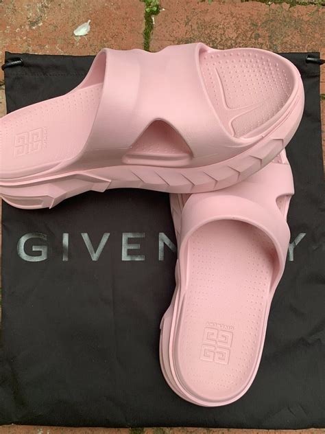 pink and white givenchy slides|Givenchy marshmallow slides 35.